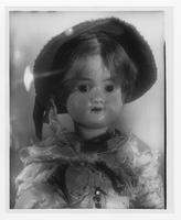 Portrait of a doll]