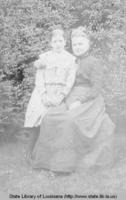 Mother and grandmother of Lyle Chambers Saxon in the early 1900s