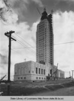 Louisiana state capitol building nearing completion
