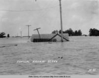 Typical highway scene during the flood of 1927