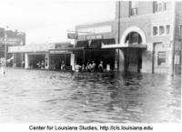 Parkerson Avenue in Crowley during the flood of 1940.