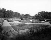 Garden scene with statue of Diana and the Dog, Audubon Park