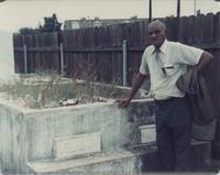 Joseph "Cornbread" Thomas at Papa Celestin's grave